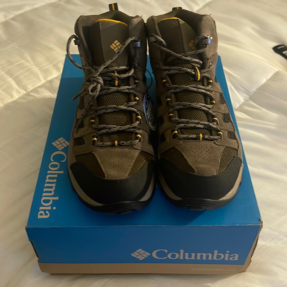 Columbia boots